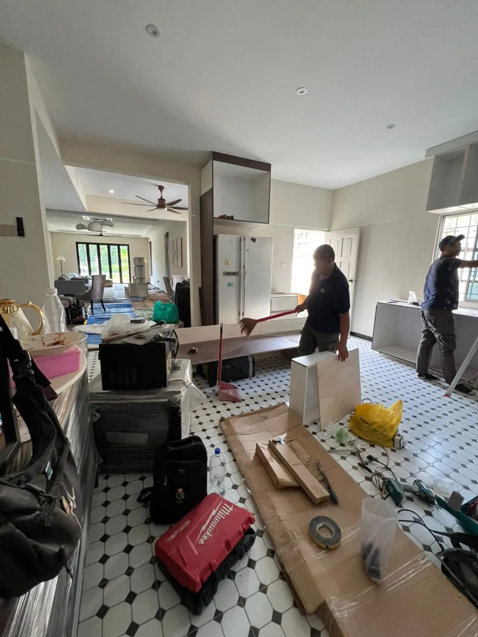 Ongoing kitchen cabinet installation