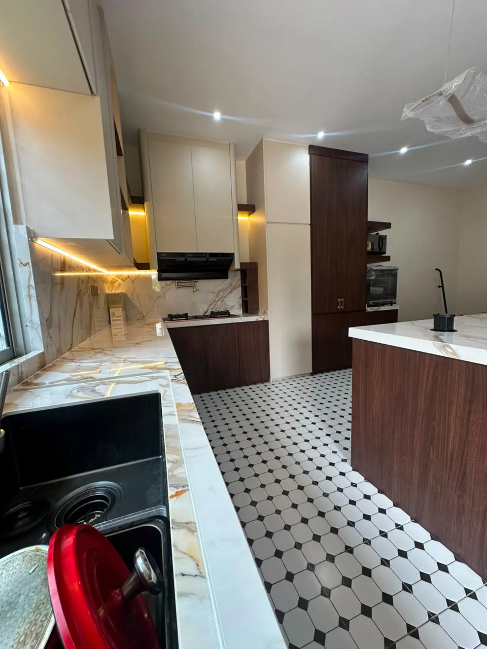 Kitchen cabinet after installation